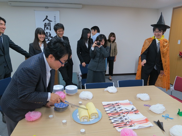 ケーキ入刀! ケーキ入刀!