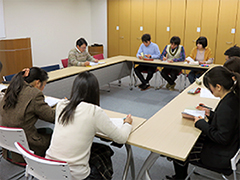 自分たちの生き方について考える