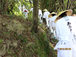 人間塾2015年度小豆島・遍路研修:ひたすら歩く、仲間と歩く