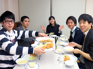人間塾2015年度まとめ合宿：食べることも大切