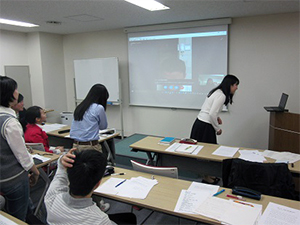 人間塾2016年度ヤングセミナー:大阪のジョナサンとスカイプで顔合わせ