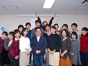 人間塾2016年度ヤングセミナー：嬉しい修了生の訪問！