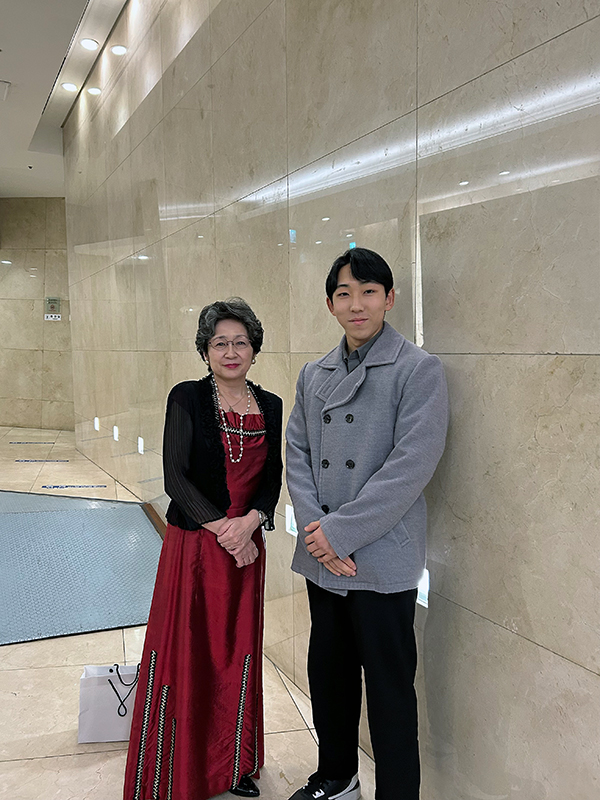 人間塾2024年度 韓国留学便り:鮫島先生と